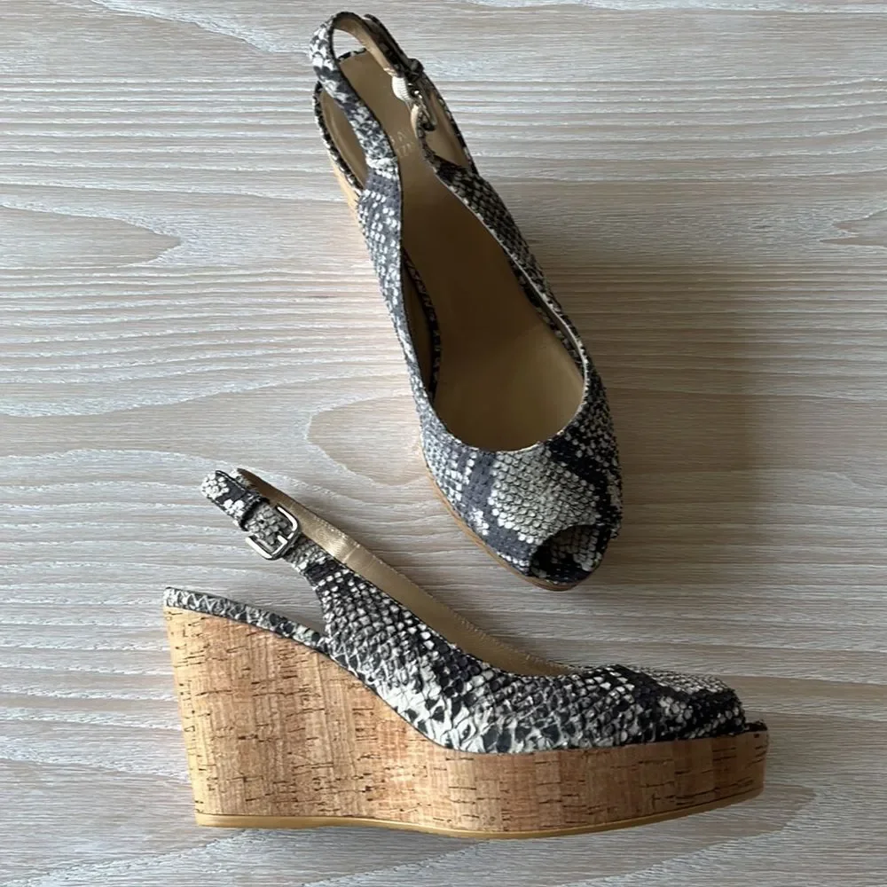 Stuart Weitzman NWOT Jean Snake-Embossed Leather Slingback Sandals size 9 - Picture 4 of 14